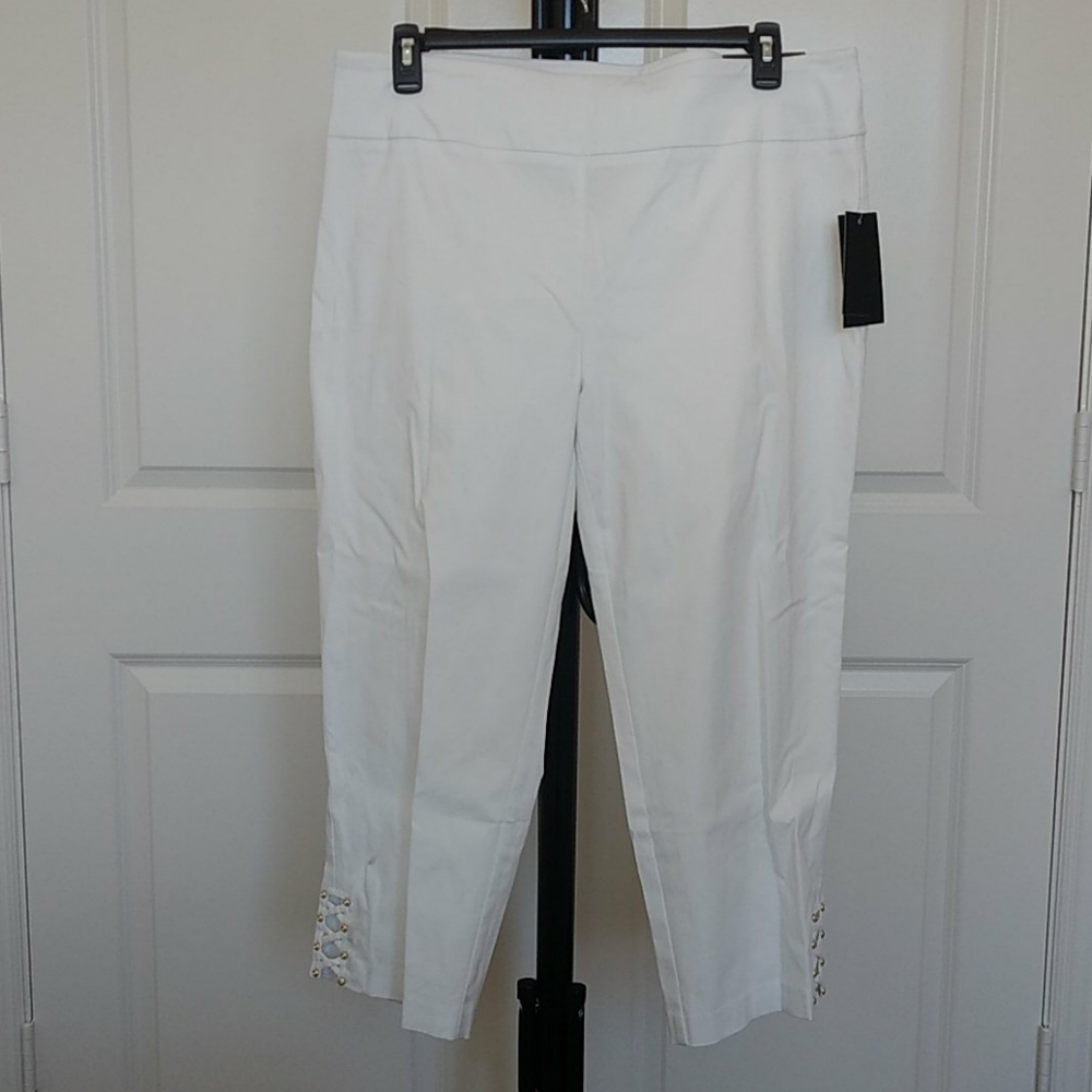 Attyre Caroline Woman Crop Pants white Elastic